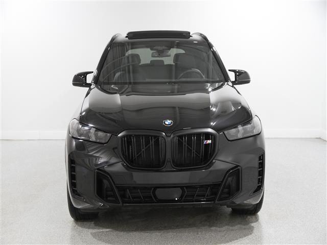 2025 BMW X5 M60i