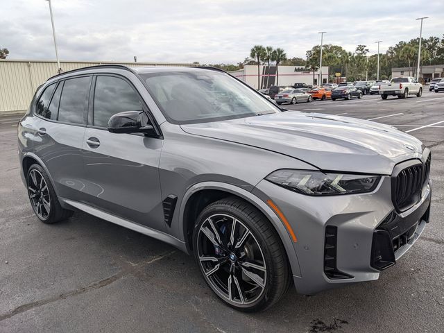 2025 BMW X5 M60i