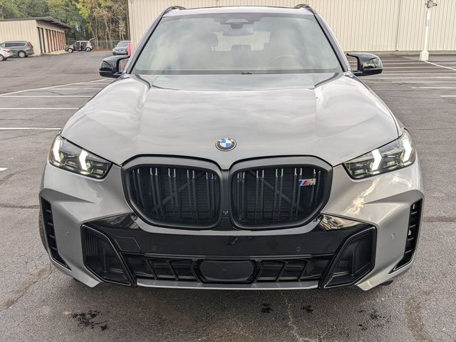 2025 BMW X5 M60i