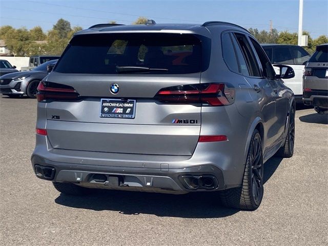 2025 BMW X5 M60i