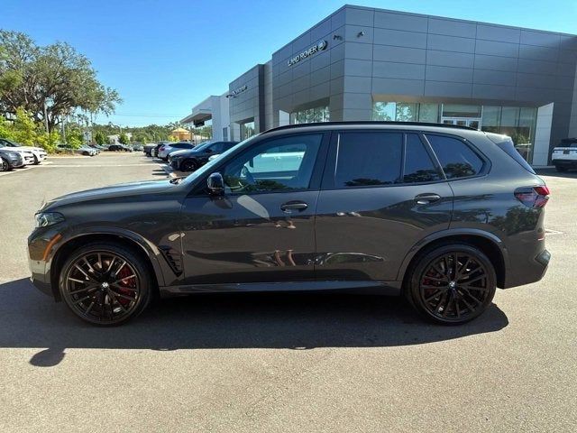 2025 BMW X5 M60i