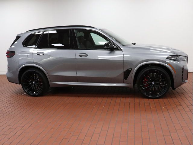 2025 BMW X5 M60i