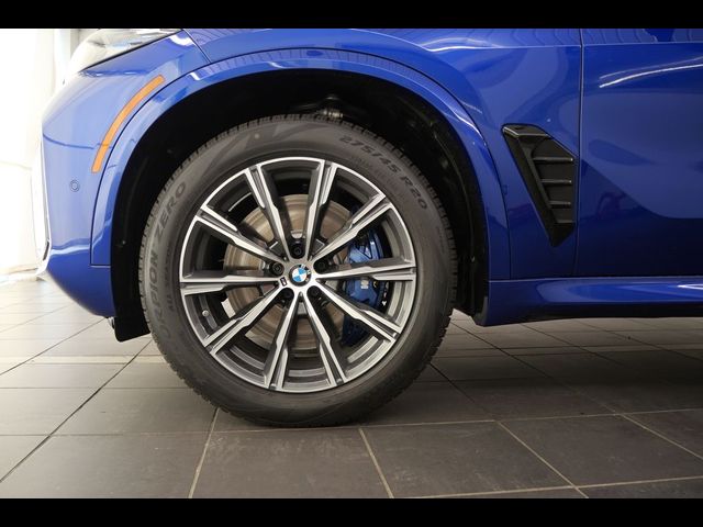 2025 BMW X5 M60i