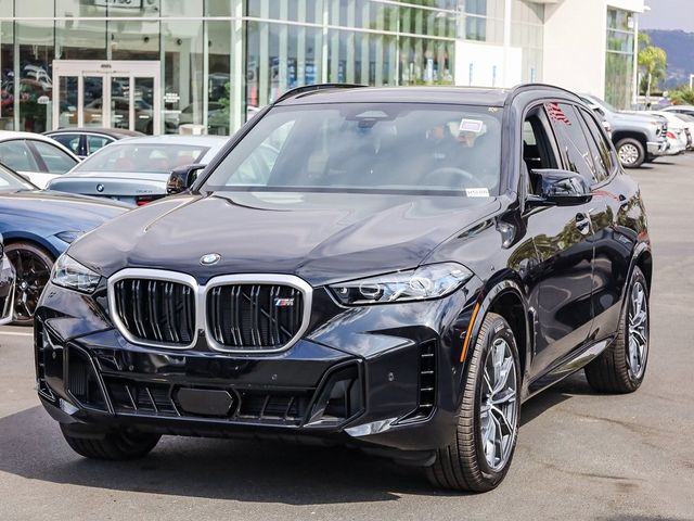 2025 BMW X5 M60i