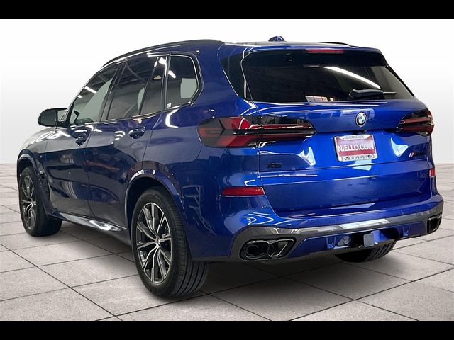 2025 BMW X5 M60i