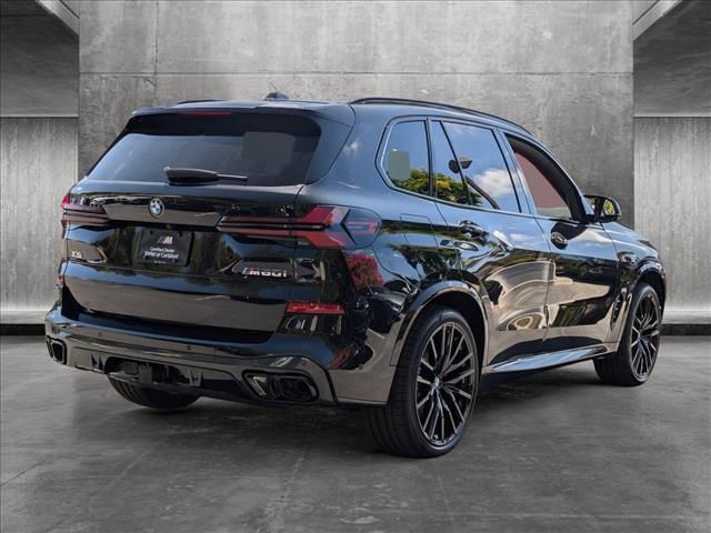 2025 BMW X5 M60i