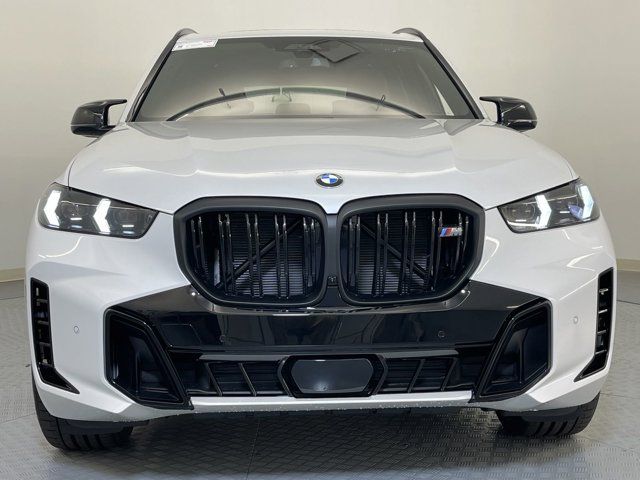 2025 BMW X5 M60i