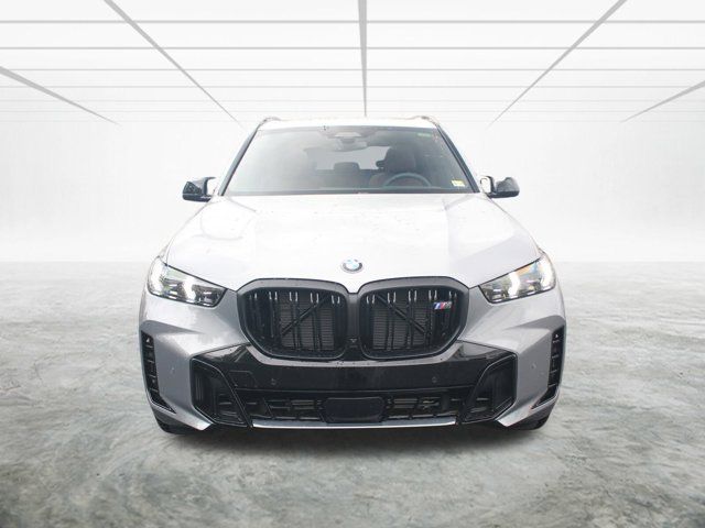 2025 BMW X5 M60i