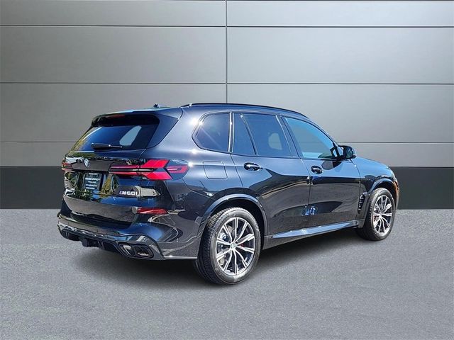 2025 BMW X5 M60i