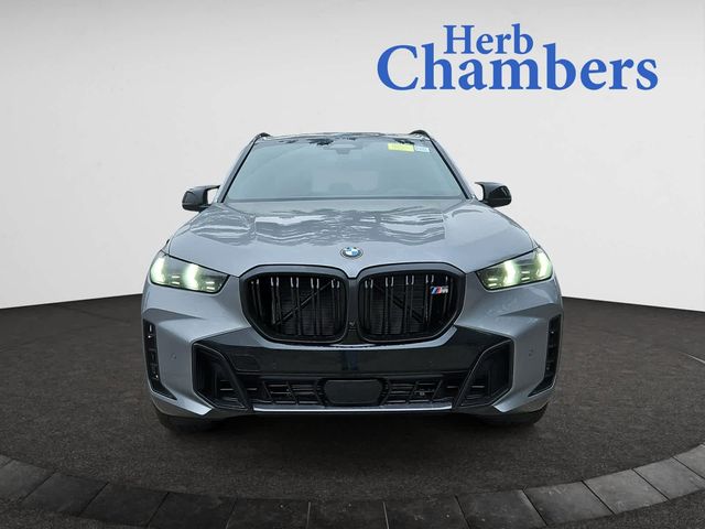 2025 BMW X5 M60i