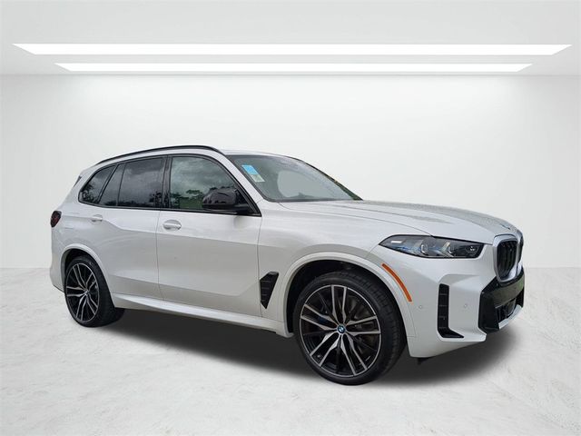 2025 BMW X5 M60i