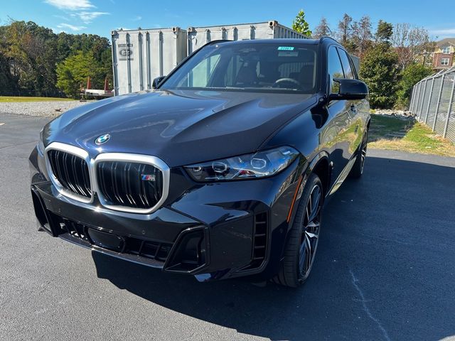 2025 BMW X5 M60i