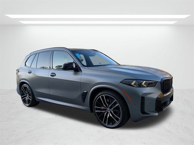 2025 BMW X5 M60i