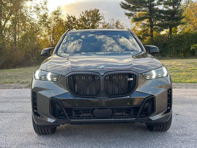 2025 BMW X5 M60i