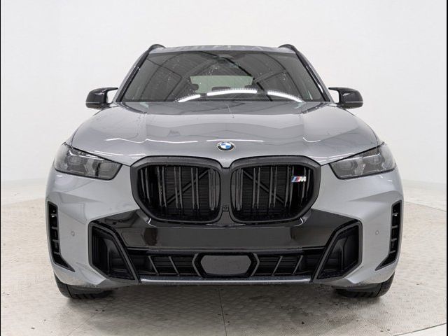 2025 BMW X5 M60i