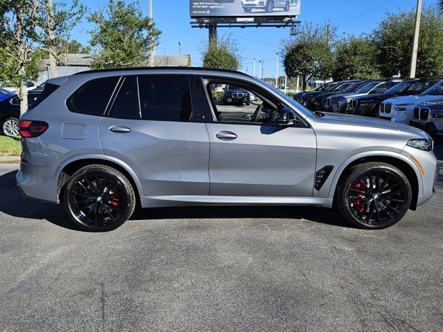 2025 BMW X5 M60i