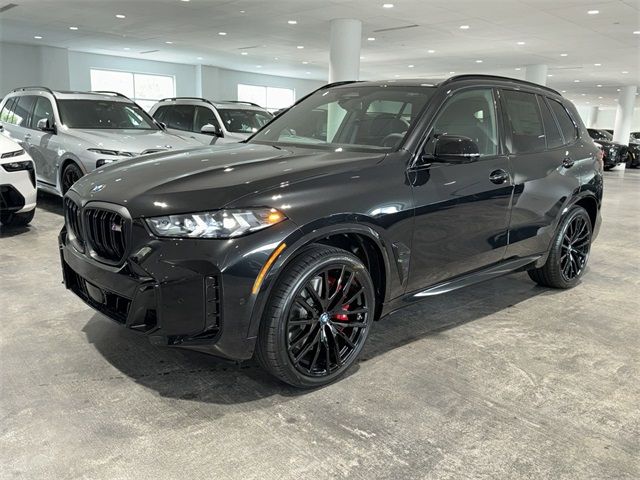 2025 BMW X5 M60i