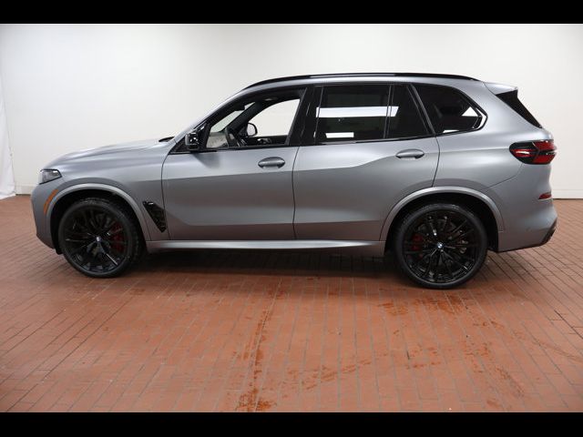 2025 BMW X5 M60i