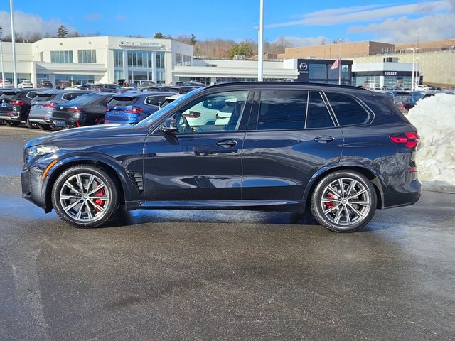 2025 BMW X5 M60i