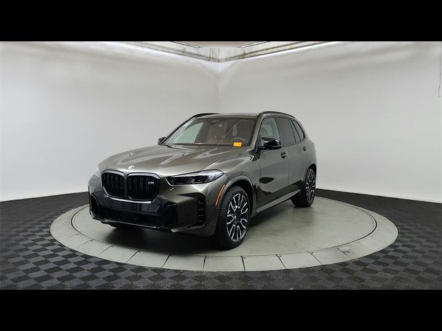 2025 BMW X5 M60i