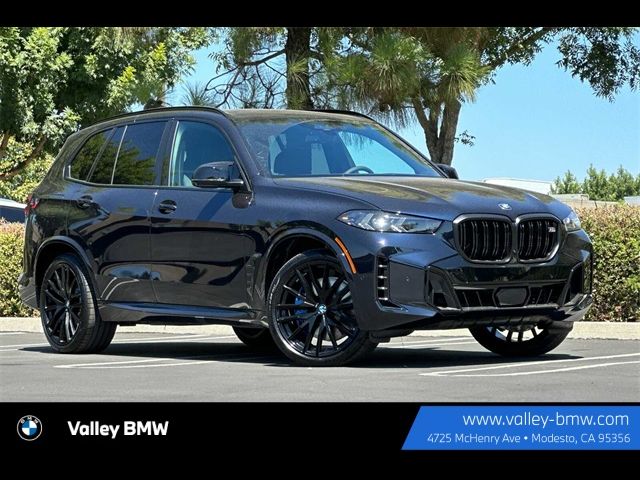 2025 BMW X5 M60i