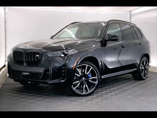 2025 BMW X5 M60i