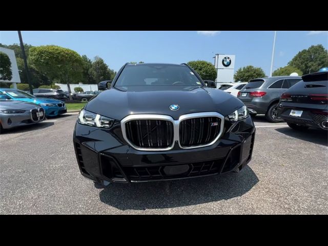 2025 BMW X5 M60i