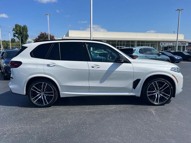 2025 BMW X5 M60i