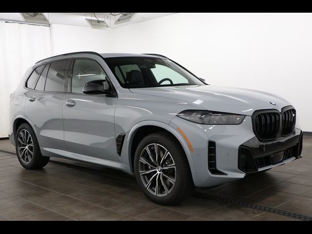 2025 BMW X5 M60i