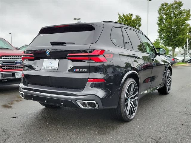 2025 BMW X5 M60i