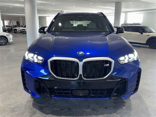 2025 BMW X5 M60i