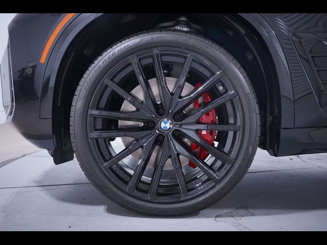 2025 BMW X5 M60i