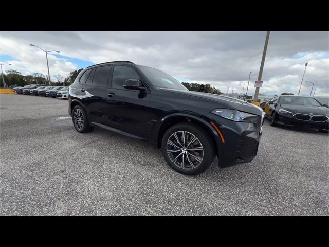 2025 BMW X5 M60i