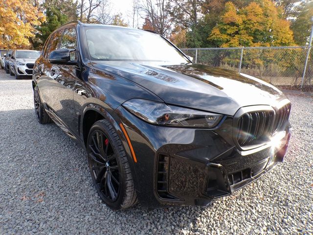 2025 BMW X5 M60i