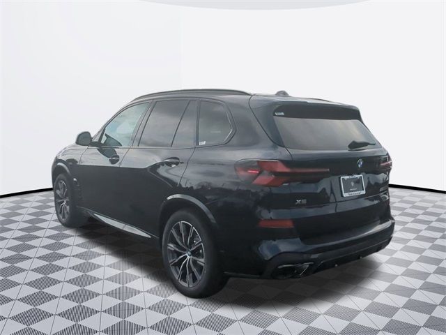 2025 BMW X5 M60i