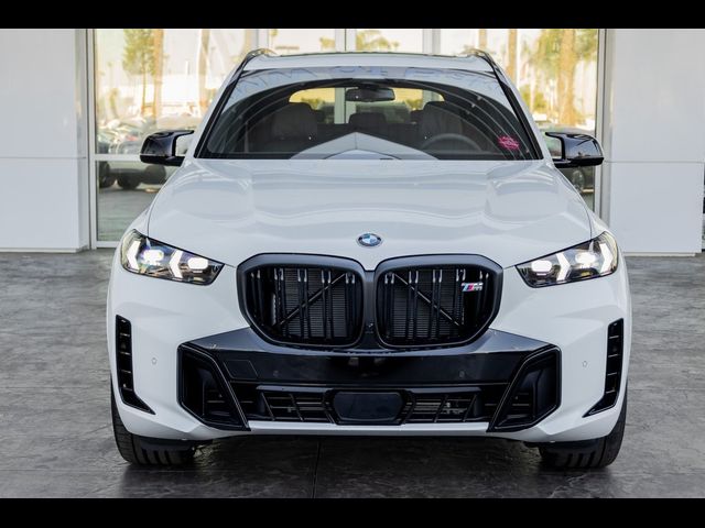 2025 BMW X5 M60i