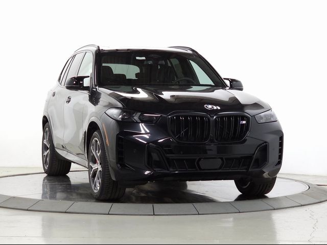 2025 BMW X5 M60i