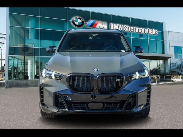 2025 BMW X5 M60i