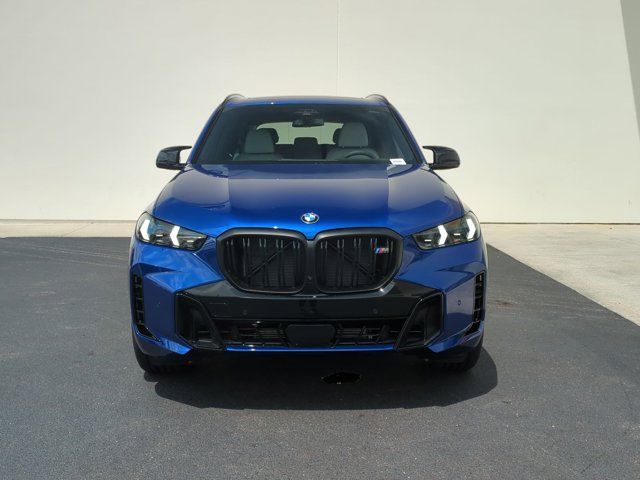 2025 BMW X5 M60i