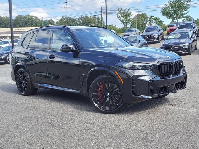 2025 BMW X5 M60i