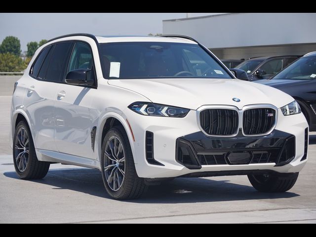 2025 BMW X5 M60i