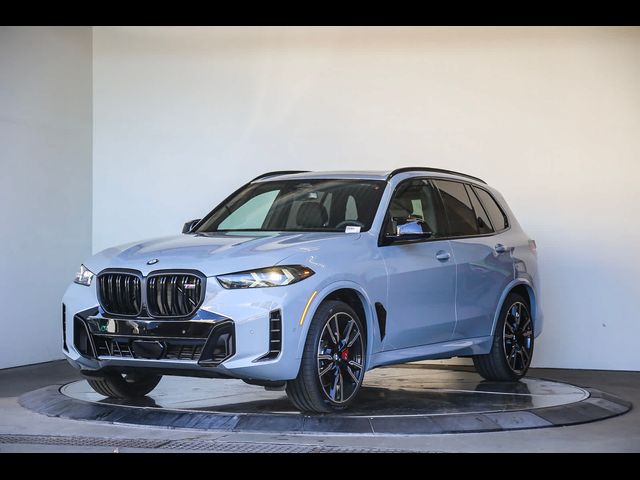 2025 BMW X5 M60i