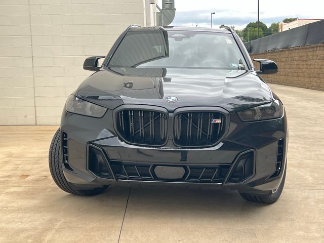 2025 BMW X5 M60i