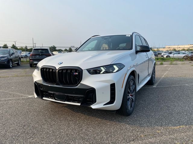 2025 BMW X5 M60i