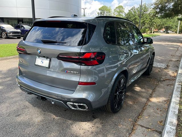 2025 BMW X5 M60i