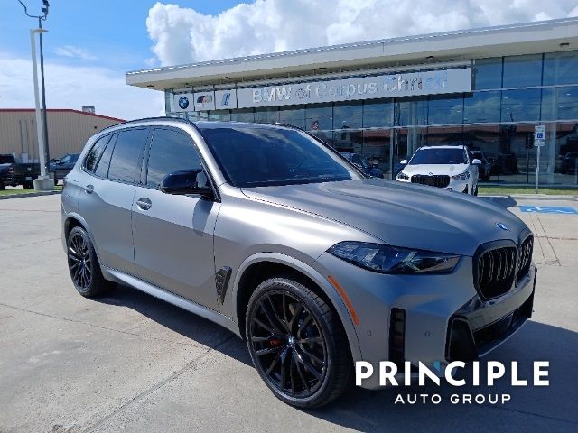 2025 BMW X5 M60i