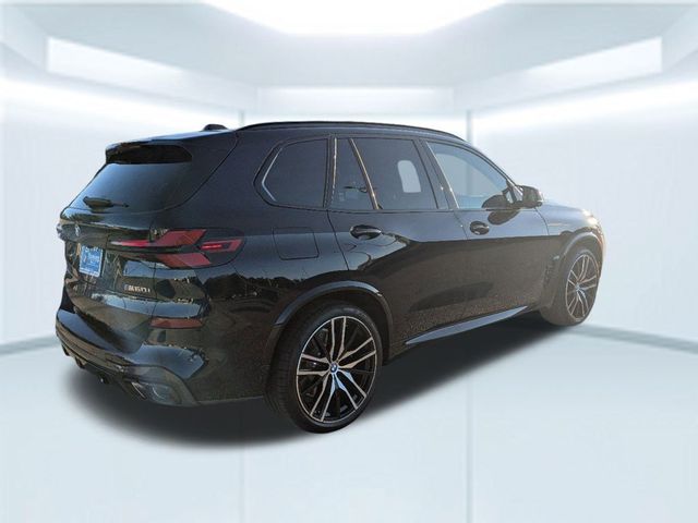 2025 BMW X5 M60i