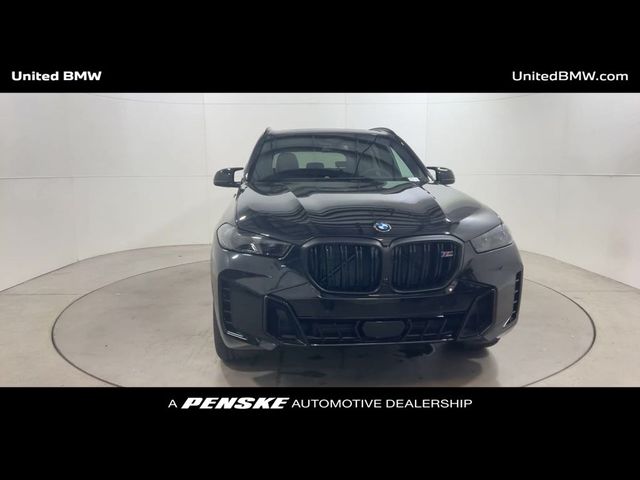 2025 BMW X5 M60i