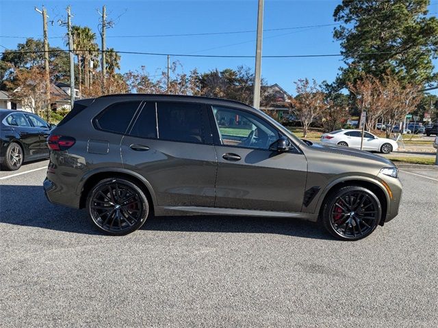 2025 BMW X5 M60i