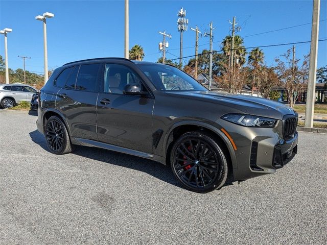 2025 BMW X5 M60i